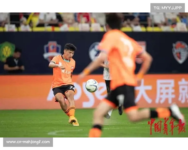 中国明星足球队联袂香港队，成都站筹备就绪